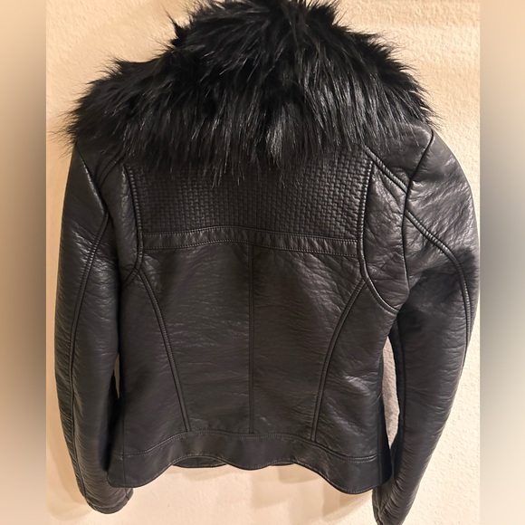 GUESS Leather Moto Jacket with Removable Fur XS - Picture 2 of 7
